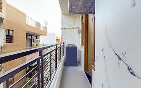 Peacefulhuts Apartments